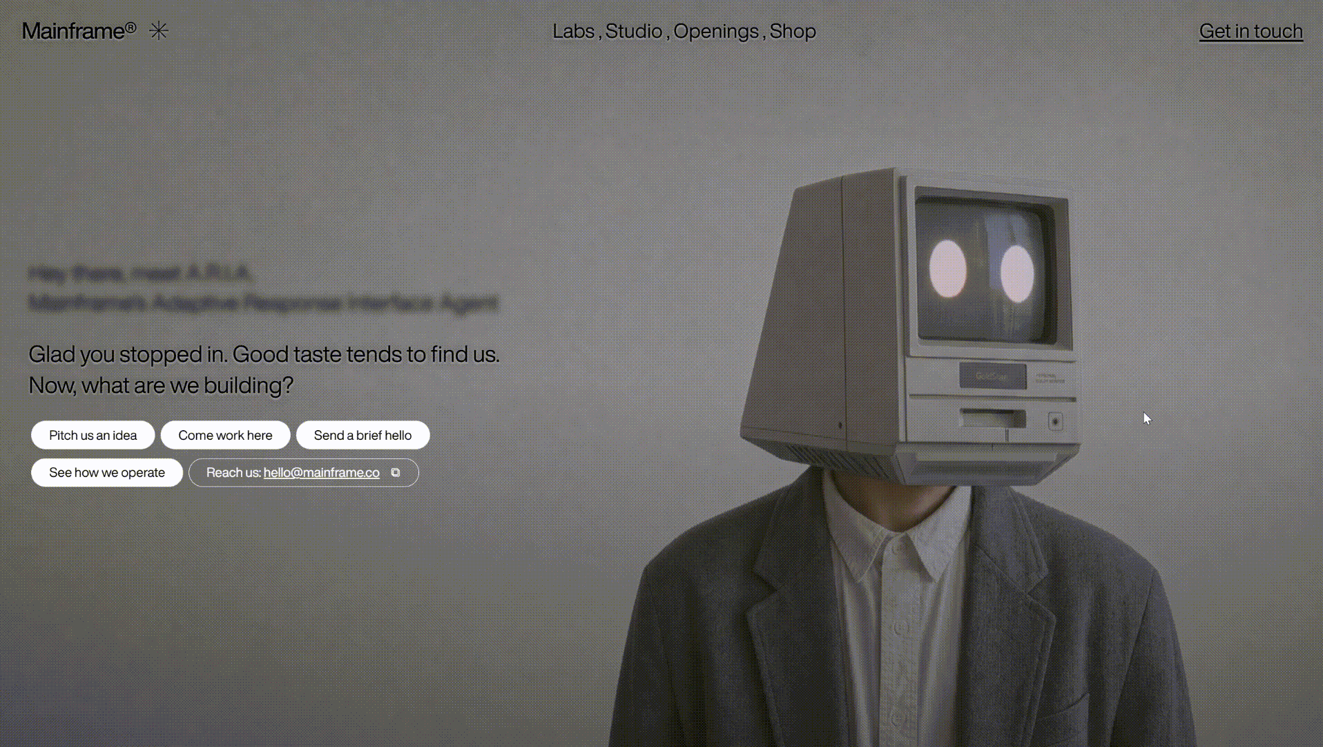 模板二:创意机构 Landing Page(鼠标控制视频):以上两个模板全程使用 HY3 模型完成。(配图 3)